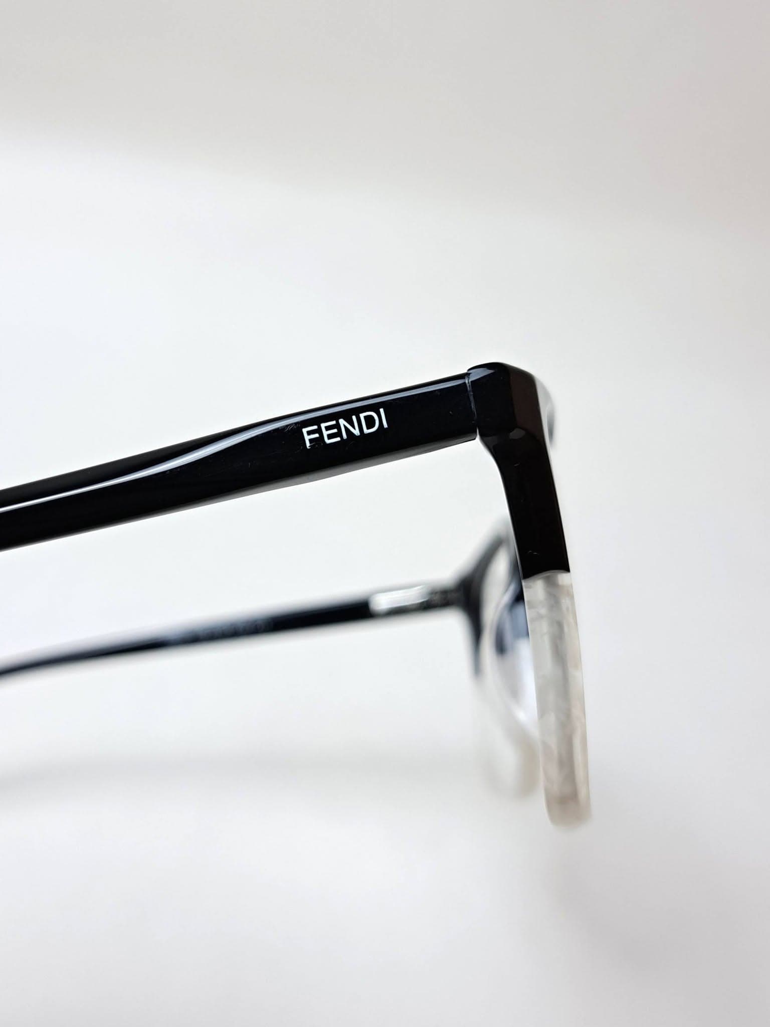 Fendi Rectangle Gradient Optical Eyeglasses view 3